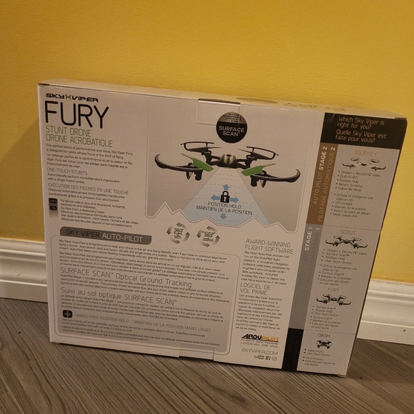 BRAND NEW - Sky Viper Fury Stunt Drone  (Auto-pilot & One-touch Stunts Function) - Picture 2 of 4